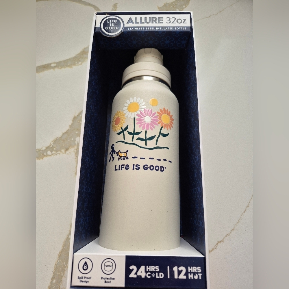 Life Is Good Stainless Steel Waterbottle 32 oz. Screw Top, Finger Handle